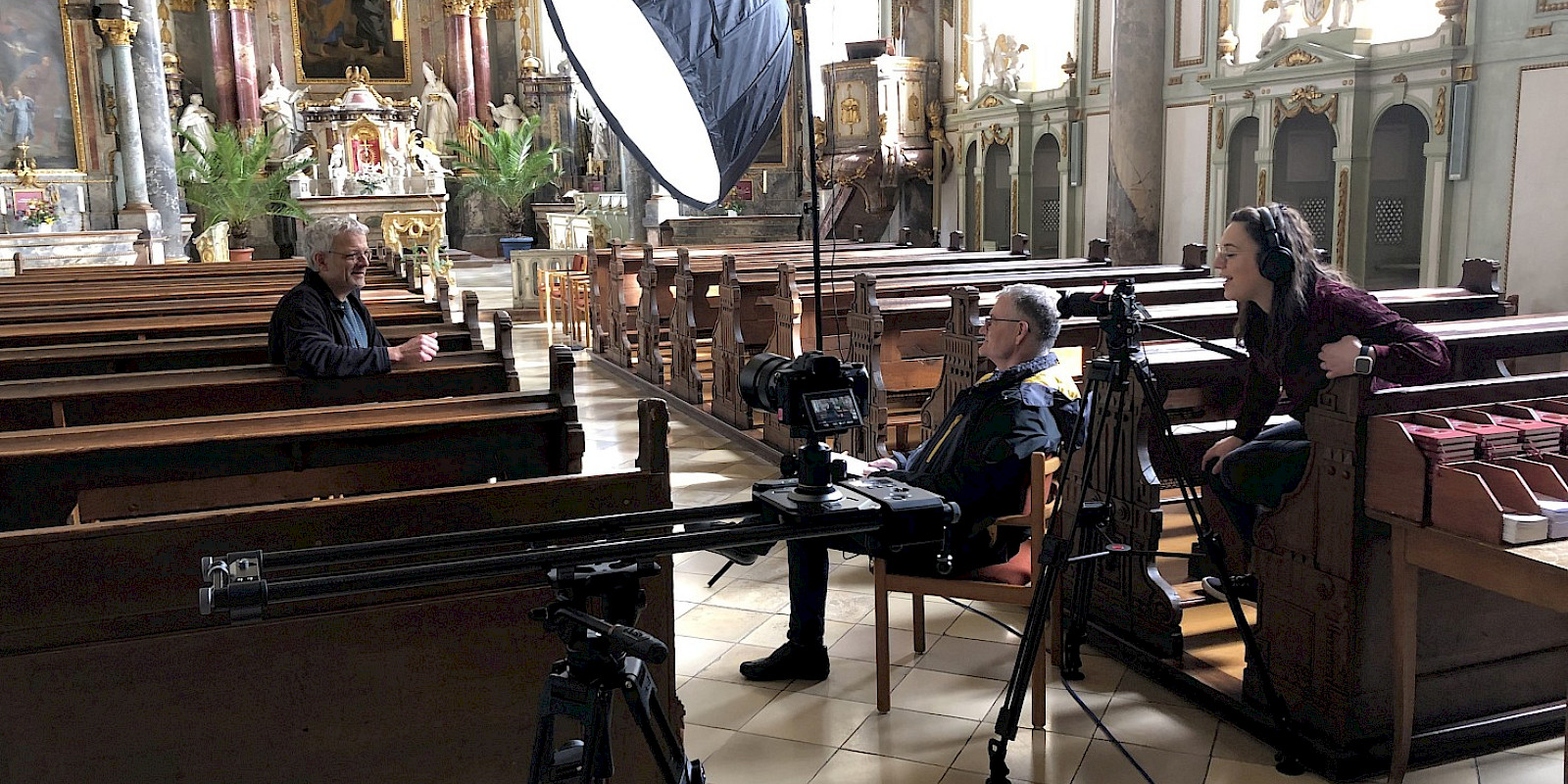 Videodreh in der Klosterkirche – © roadventures 2023